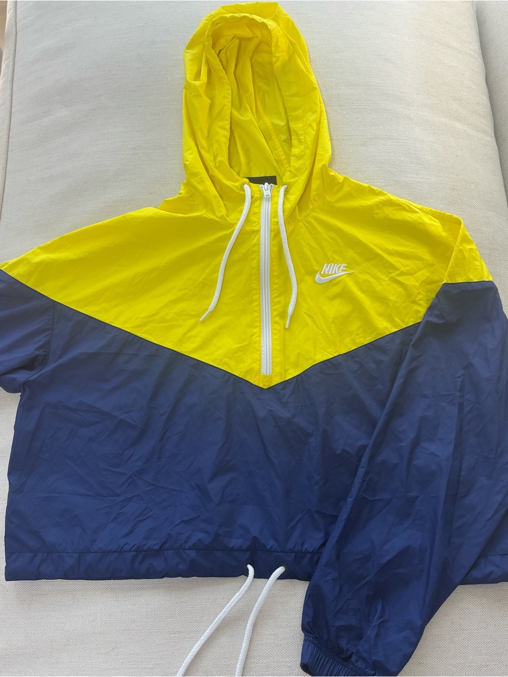 Nike Windrunner Cropped Quarter Zip Anorak Jacket Yellow Navy Blue Medium